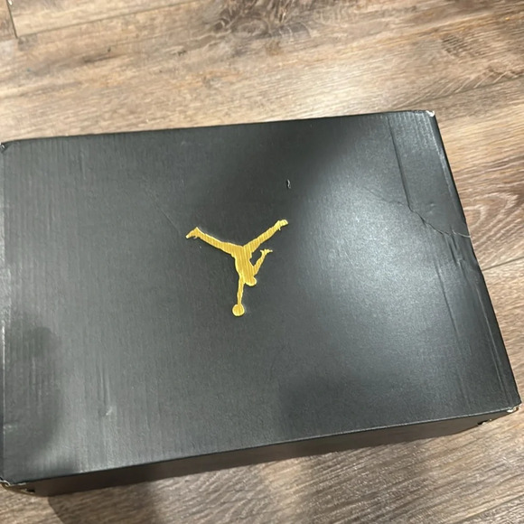 JORDAN MAX AURA 3 (GS) - Picture 5 of 7